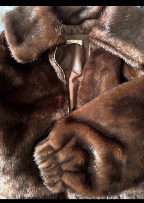 Продам шубку 3000 грн