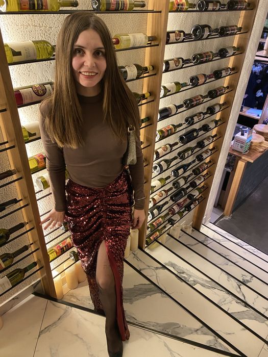 Спідниця з паєтками