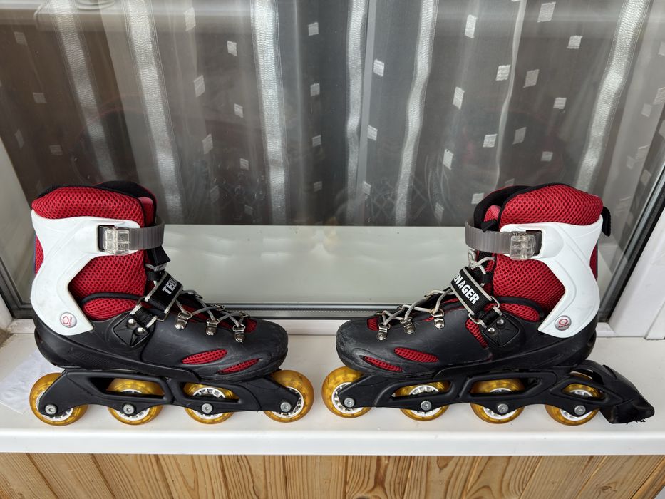 Ролики с регулировкоф размера (37-40) Amigo Sport