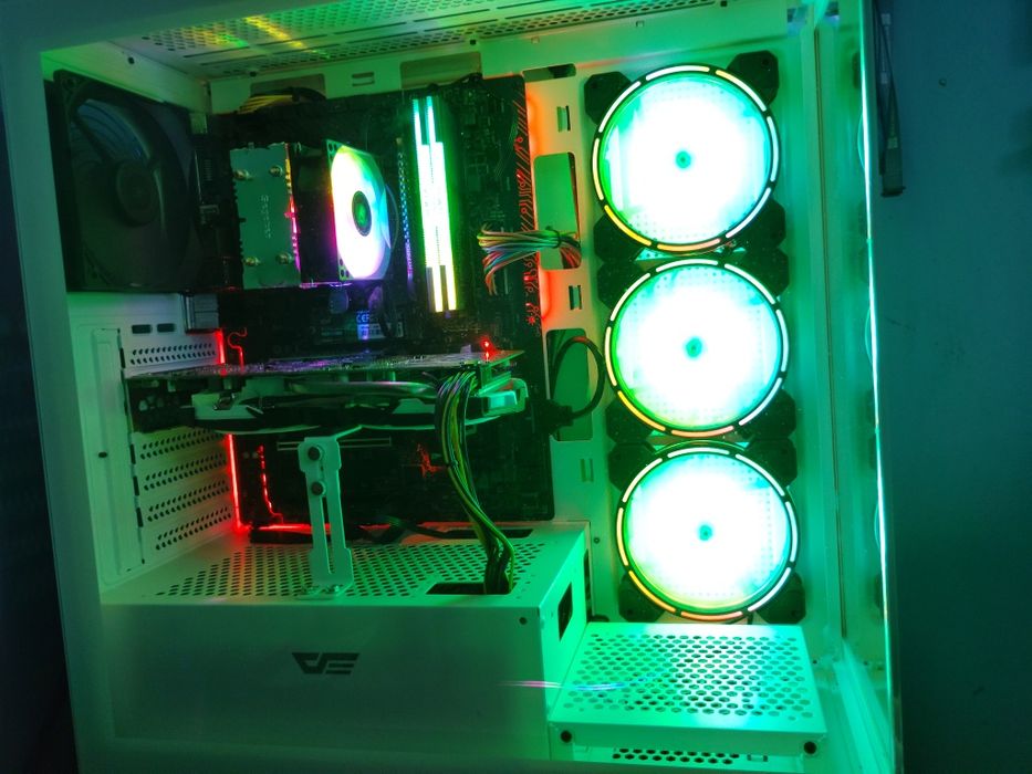 Komputer Gamingowy MSI...