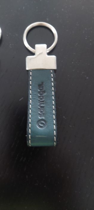 Porta Chaves cores Preto e Verde (sem uso)