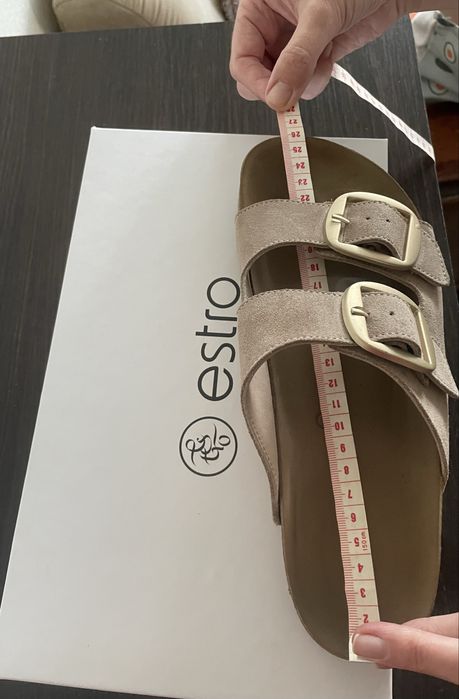 Шльопанці Estro шкіряні