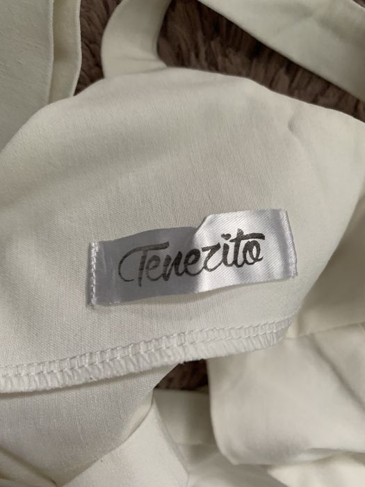 Sukienka mini biała obcisła