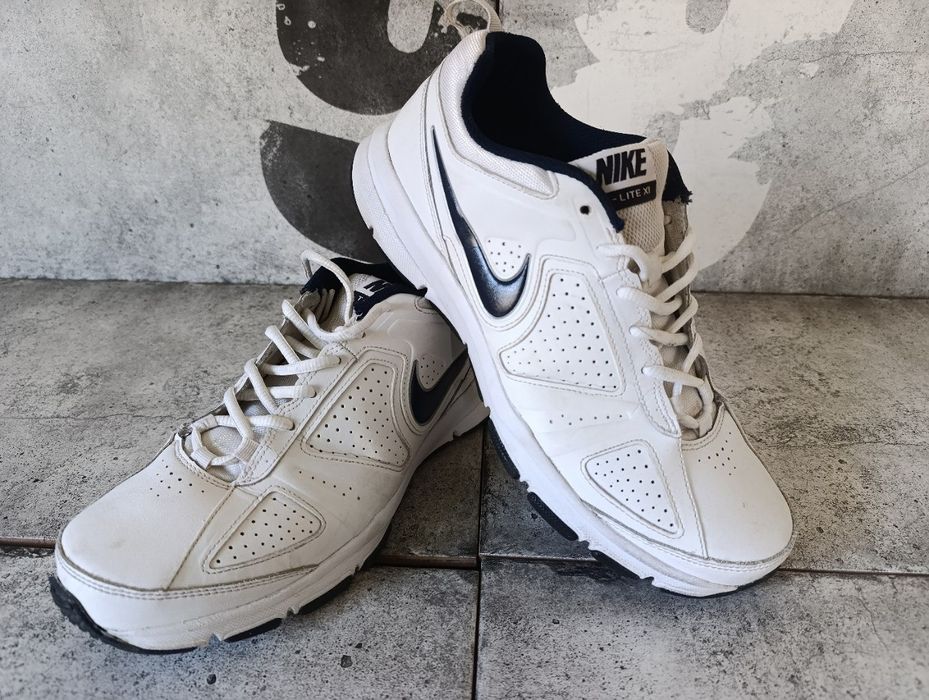 Кросівки Nike TL