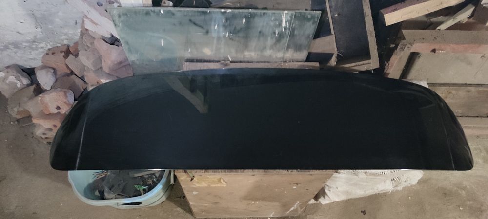 Спойлер кришки багажника audi Q5 80a