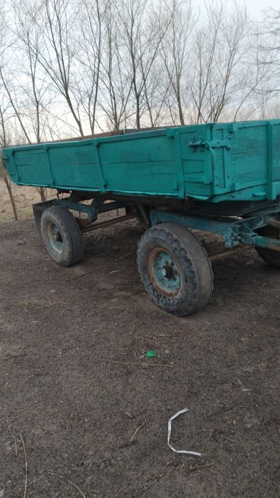 Продам прицеп 2 птс 4