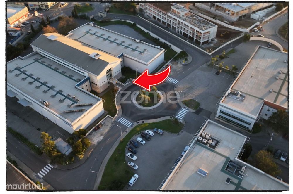 Escritório para Arrendamento – 1.055 m² | Sintra Business Park