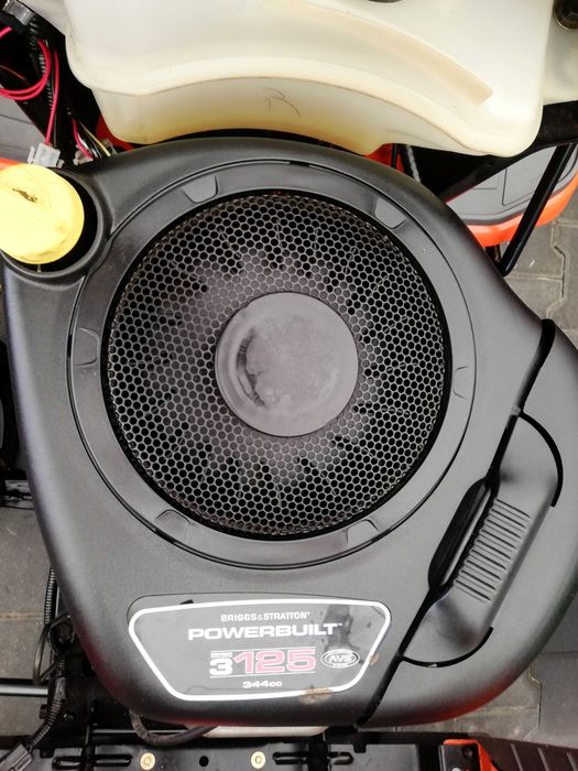 Kosiarka traktorek ogrodowy Husqvarna , Briggs , kosz , wybór