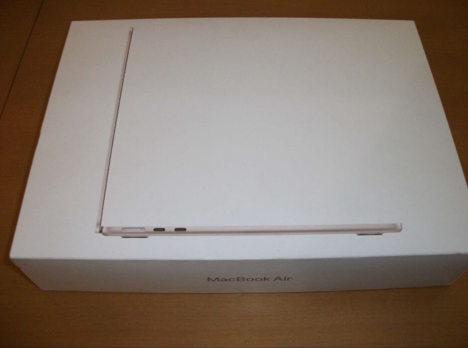 Caixa para Macbook. Somente a caixa