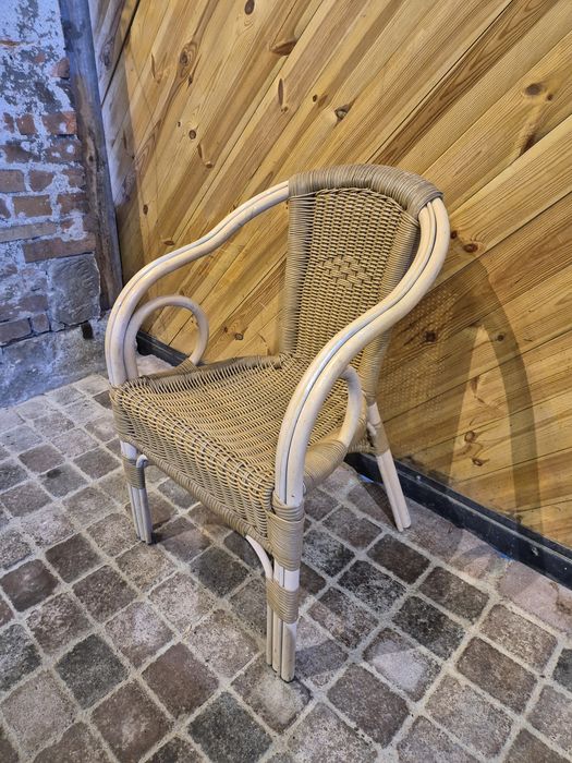 Krzesła rattanowe / wiklinowe (44 szt.) – styl boho, vintage, restauracja, ogród
