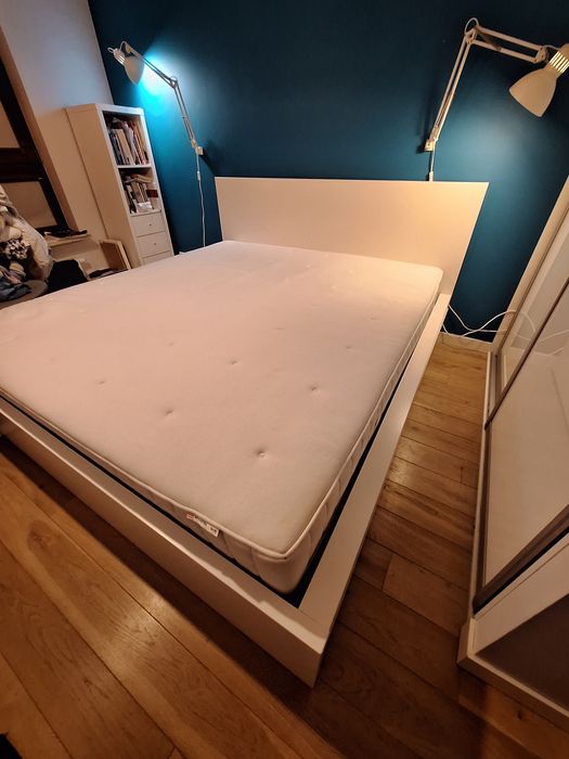 Łóżko Ikea MALM sama rama na materac 180x 200 białe bez materaca i dna