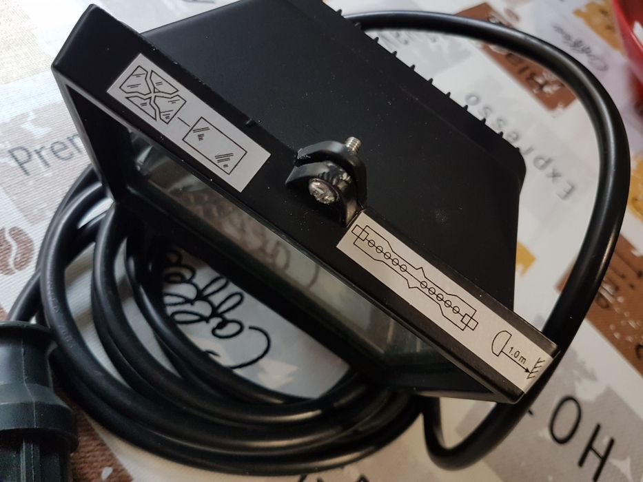 Projector de halogéneo64740753770626122