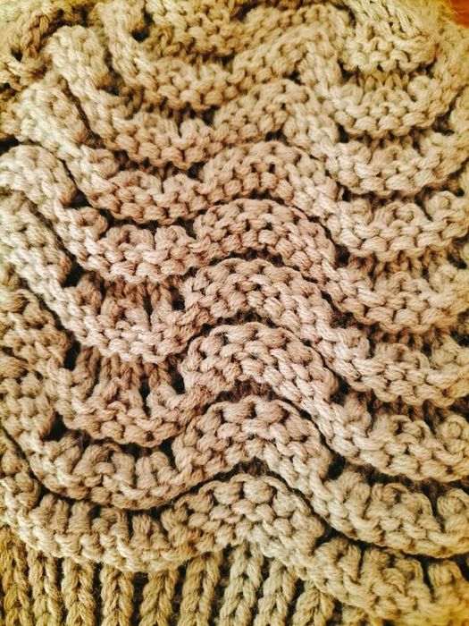 Ciepła Czapka zimowa damska z pomponem