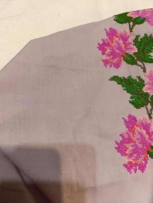 Ручна вишивка,для пошиву плаття.