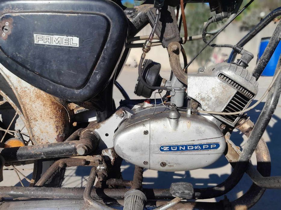 Famel 77  para venda