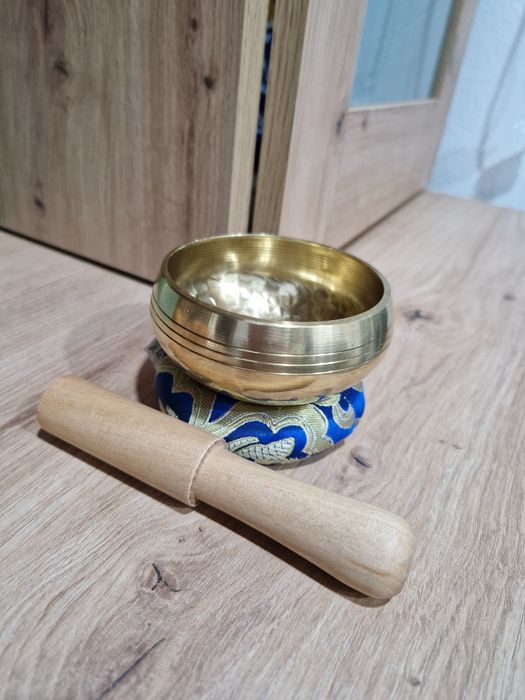 Taça tibetana.  Nova