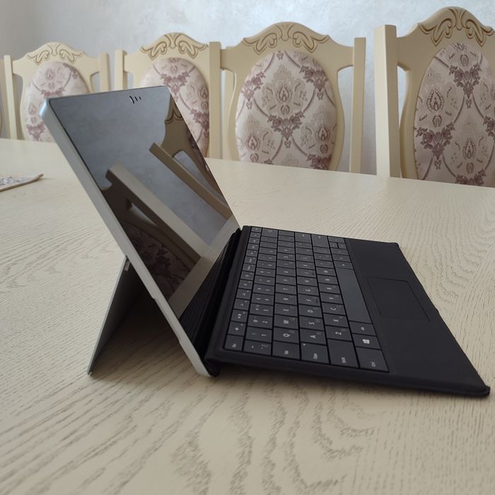 Діагностичний планшет Microsoft Surface 3 4/128gb