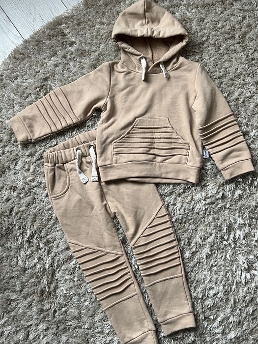 Костюм теплий на 3-4 роки