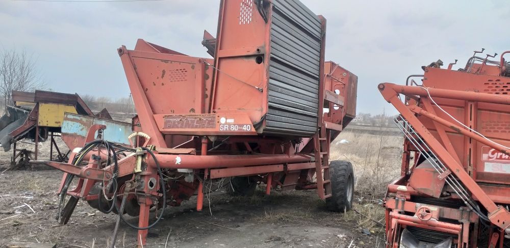 Причіпний картоплезбиральний  GRIMME SR 80 40