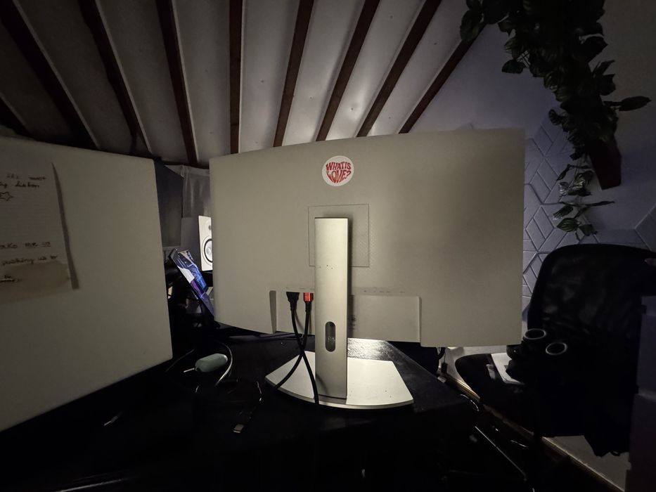 Monitor Dell S3221QS, 32 polegadas, 4K, curvo, qualidade premium Dell.