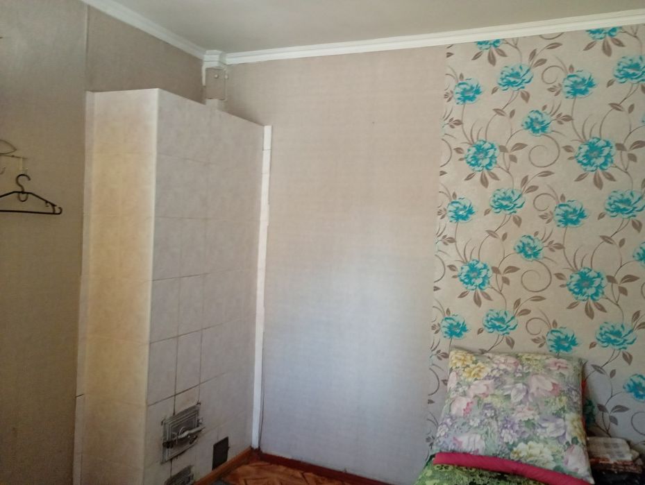 Продам будинок (напів будинок)