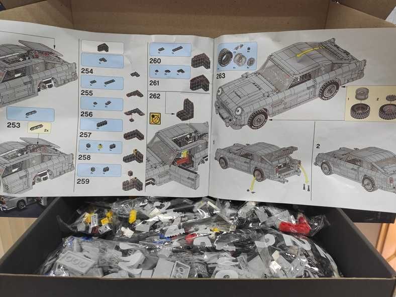 Конструктор Technic‼️НОВИЙ‼️В КОРОБЦІ‼️Aston Martin на 1295 дета 10262