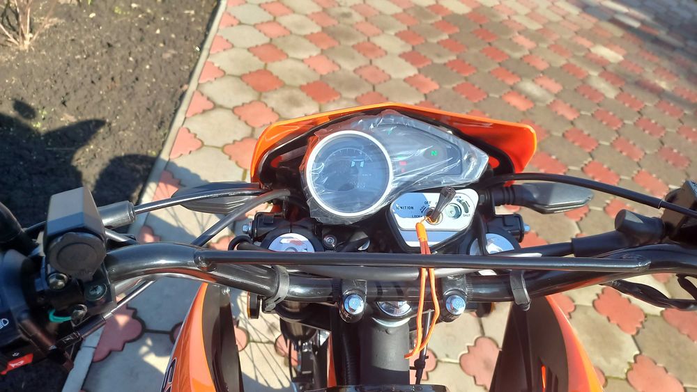 Нові мотоцикли "SPARK SP250D-7", M- н "МОТО-РАЙ", м.Синельникове.