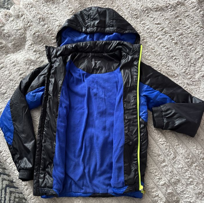 Куртка,  демісезонна, зріст 164, бренд Demix, відмінний стан.