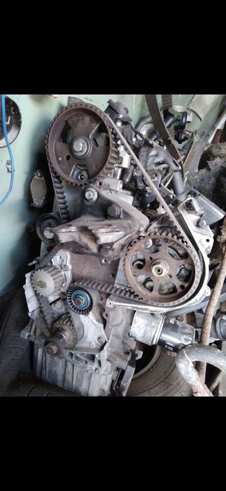 Двигун 2.0 HDI , 8 клапанів . По капітальному ремонту