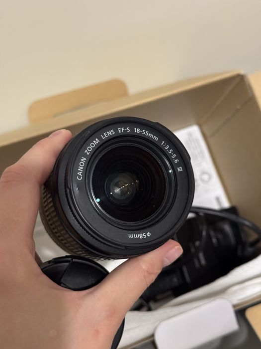 Canon EOS 650D kit (18-55mm) DC EF-S