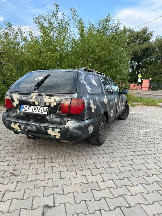 Nissan Primera 1998