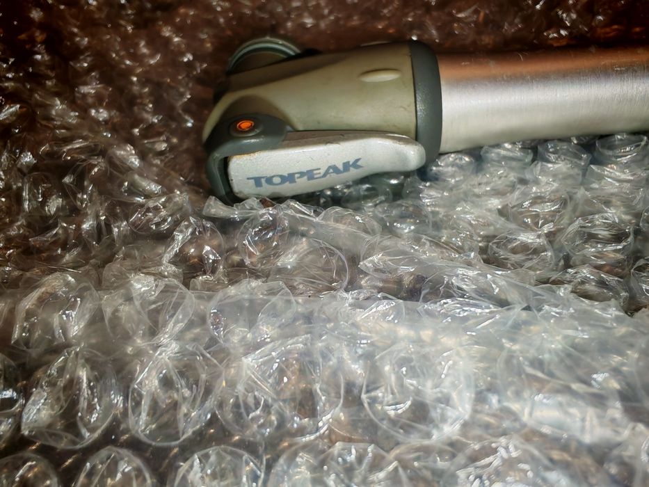 Kompaktowa pompka rowerowa Topeak Pocket Rocket