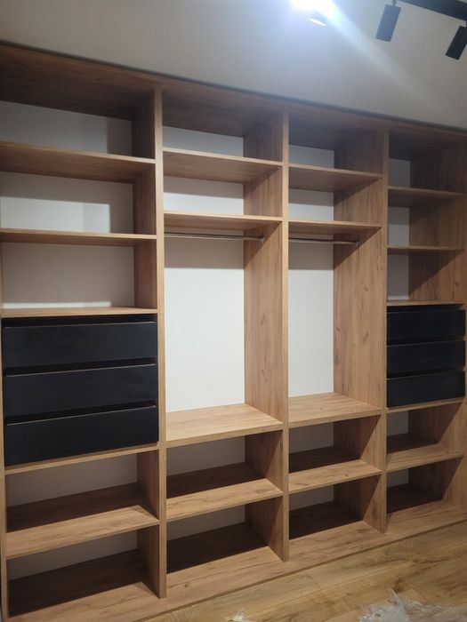 Meble na wymiar,kuchnie,szafy wnękowe ,meble do łazienki