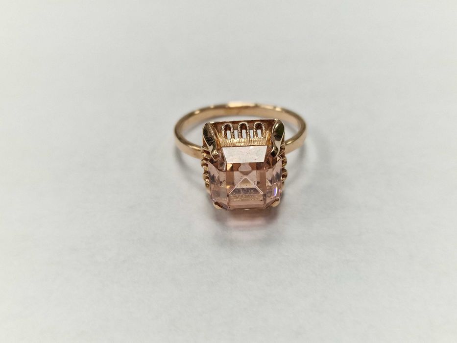 Złoty pierścionek/ 583/ 5.67 gram/ R18.5/ ZSRR/ okres od 1958 roku