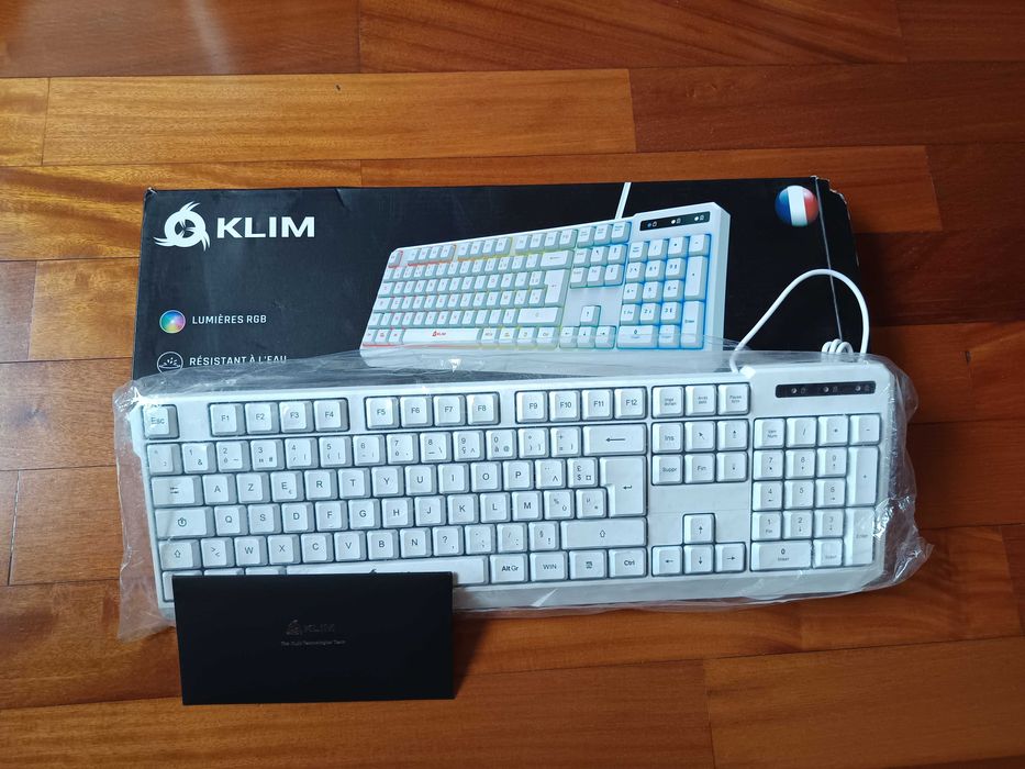 Klim Chroma teclado gaming sem fios retroiluminado