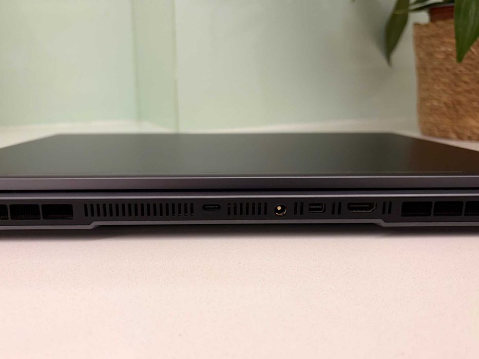 Portátil Gaming 16" RTX 5070 Ti Chuwi Gamebook