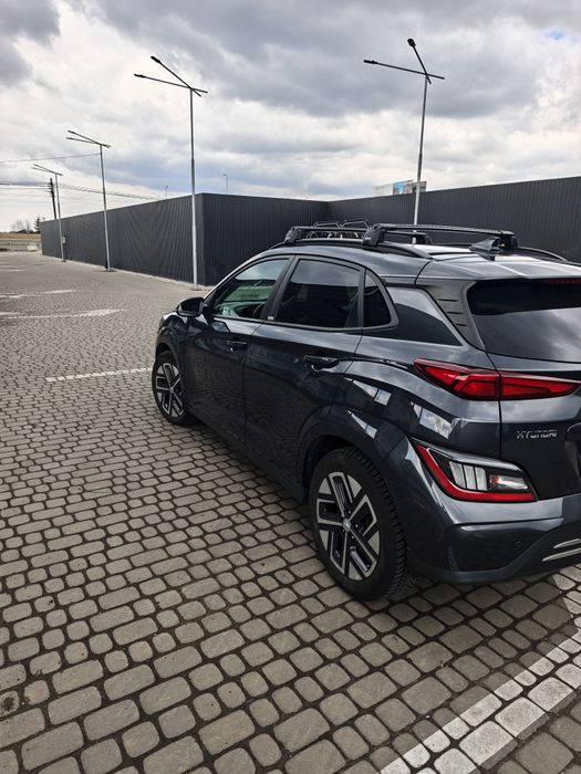 Продам Hyundai Kona