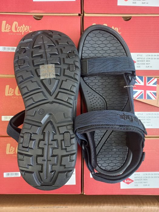 Чоловічі сандалі lee cooper