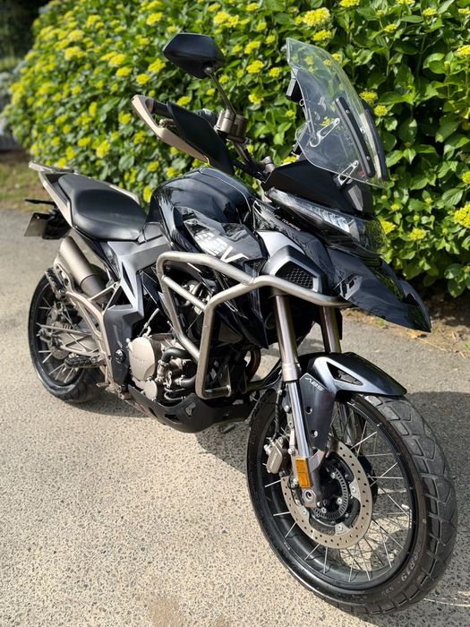 Zontes 310T Adventure – 2020 | 25.000 km | Excelente Estado
