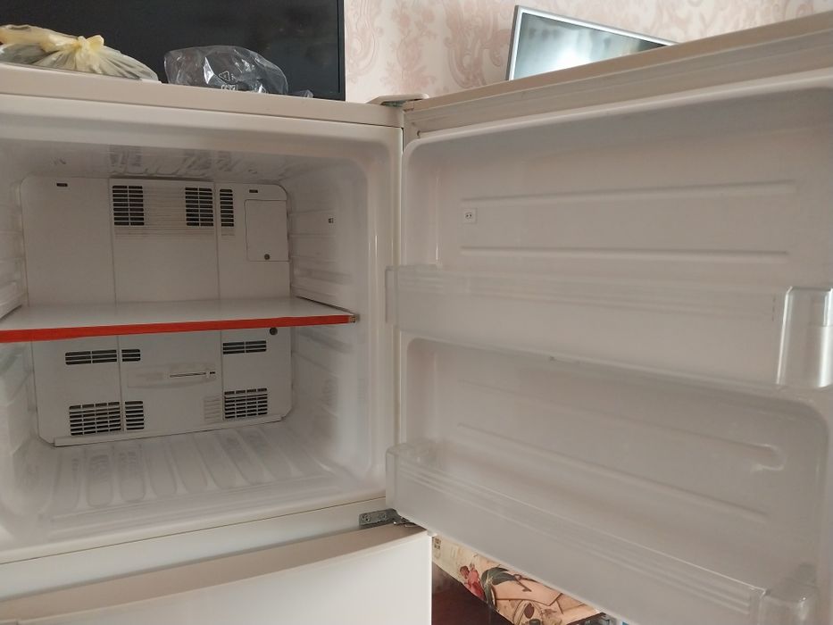 Холодильник  робочий