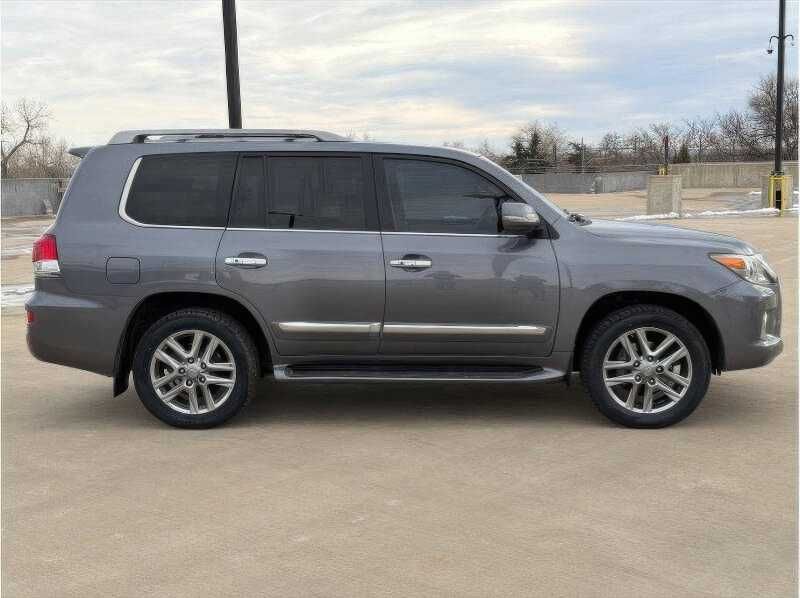 2015 Lexus LX 570