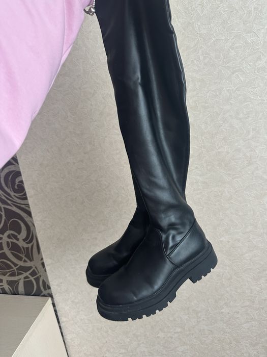 Ботфорти жіночі