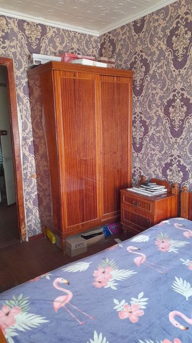 Продам спальню б/у у гарному стані