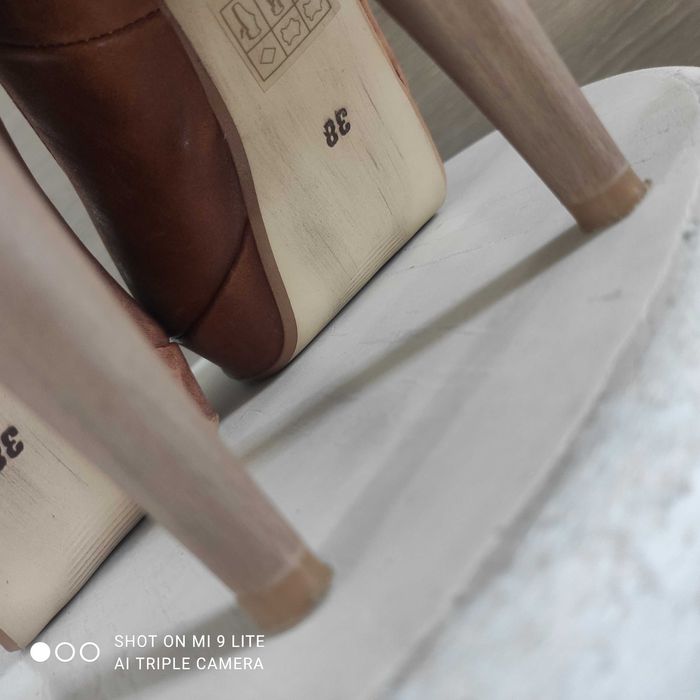 Buty szpilki 38 skóra naturalna jak nowe