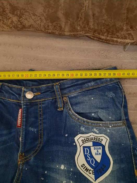 Джинсы Dsquared2