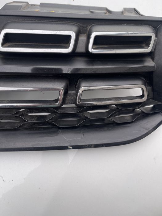 Решётка радиатора Dacia logan 2,sandero 2