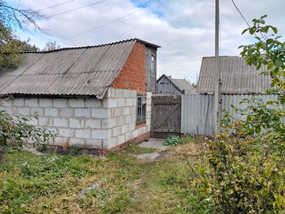 Продам будинок в селі Постольне 14 км. від міста Суми