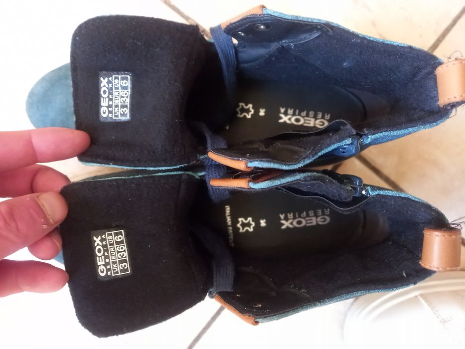 Жіночі снікери Geox