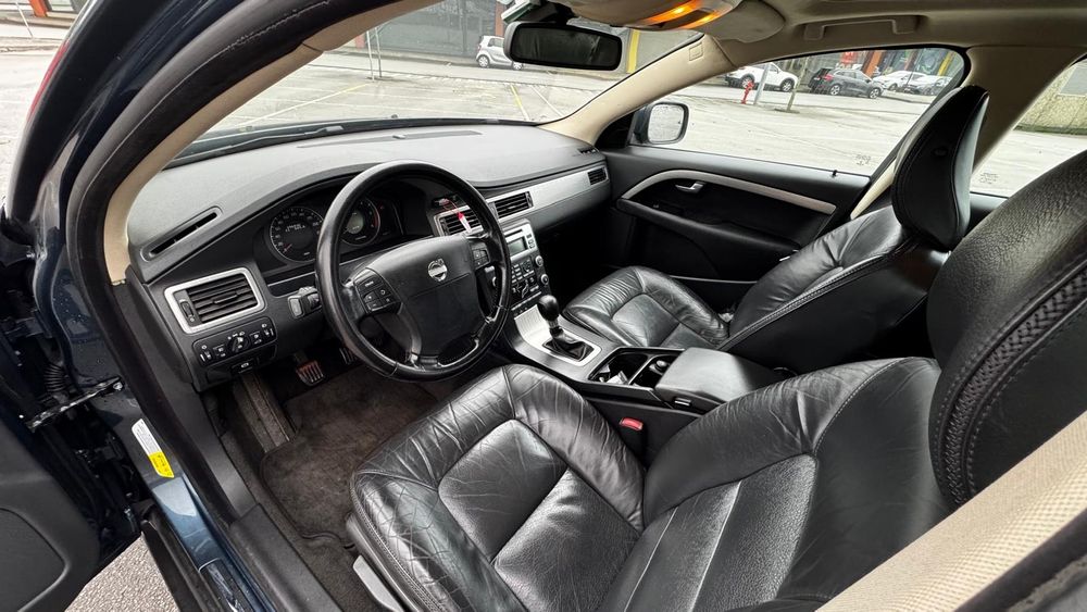 Volvo xc70 d5 2008