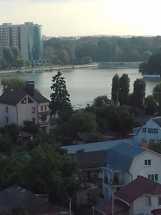 В ЕЛІТНОЙ Новобудові, центр,Зарічанська, 57/1.чек,можливо на 1 міс.